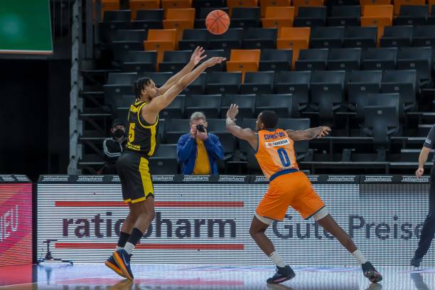 无论埃切维 无论埃切维