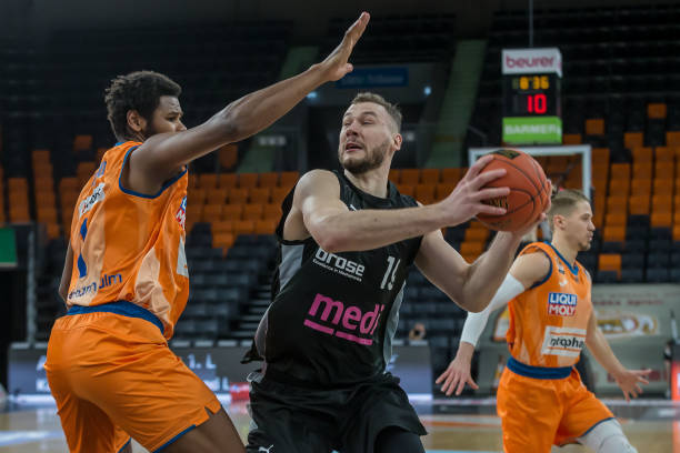 他们曾在对 他们曾在对